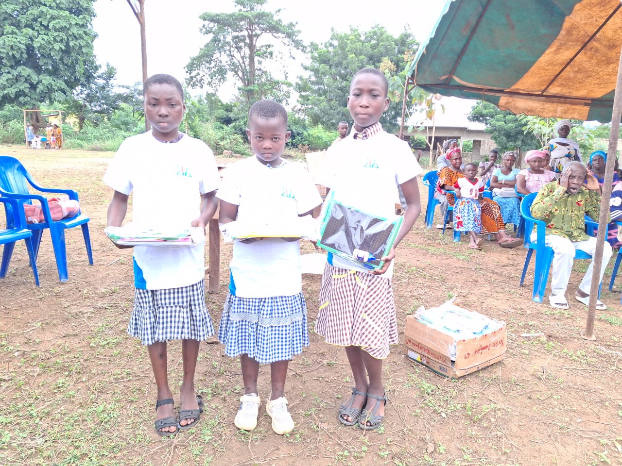 Remise de fournitures 2024